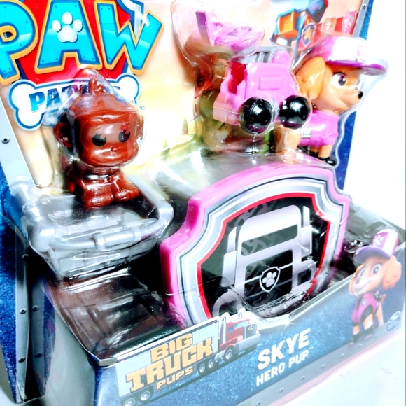 Paw Patrol Big Truck Pups Skye Hero Pup Toy Collectible - Picture 4 of 9